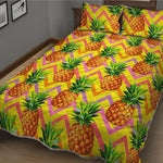 Pastel Zig Zag Pineapple Pattern Print Quilt Bed Set