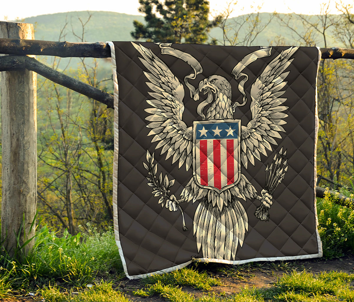 Patriotic USA Eagle Print Quilt
