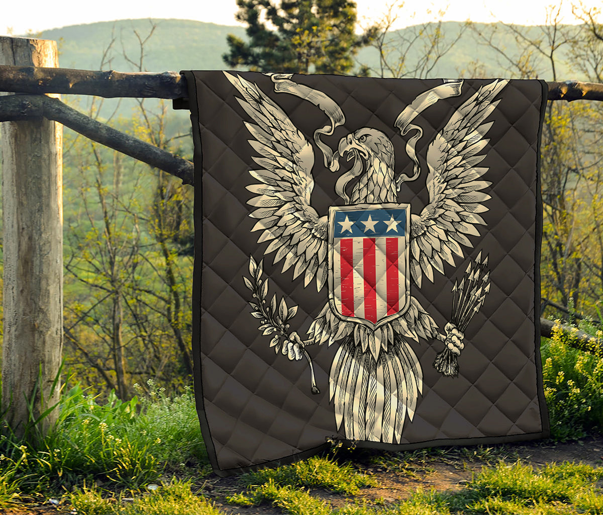 Patriotic USA Eagle Print Quilt