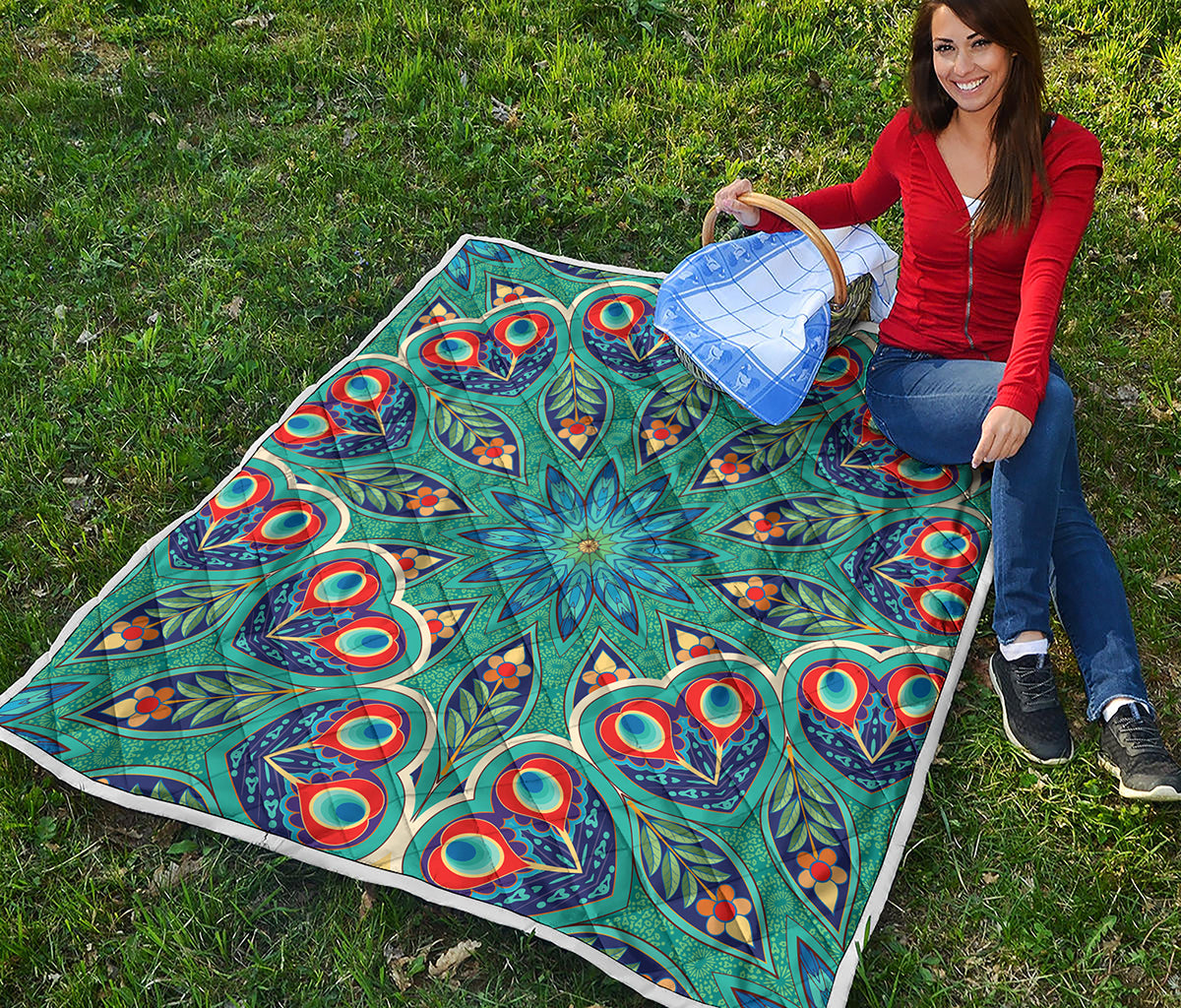 Peacock Feather Floral Pattern Print Quilt