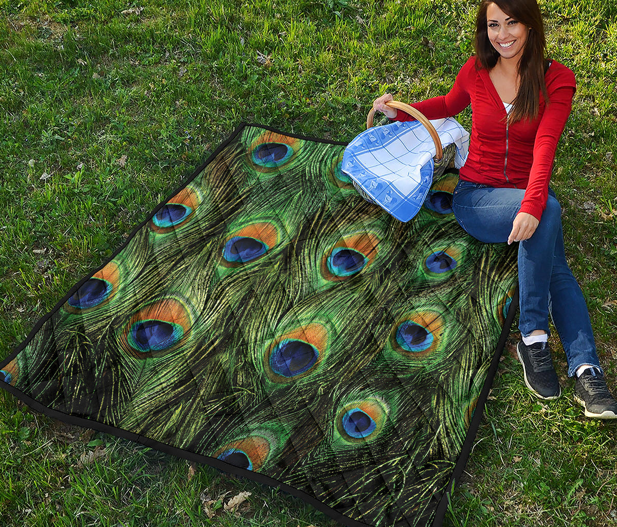 Peacock Tail Print Quilt