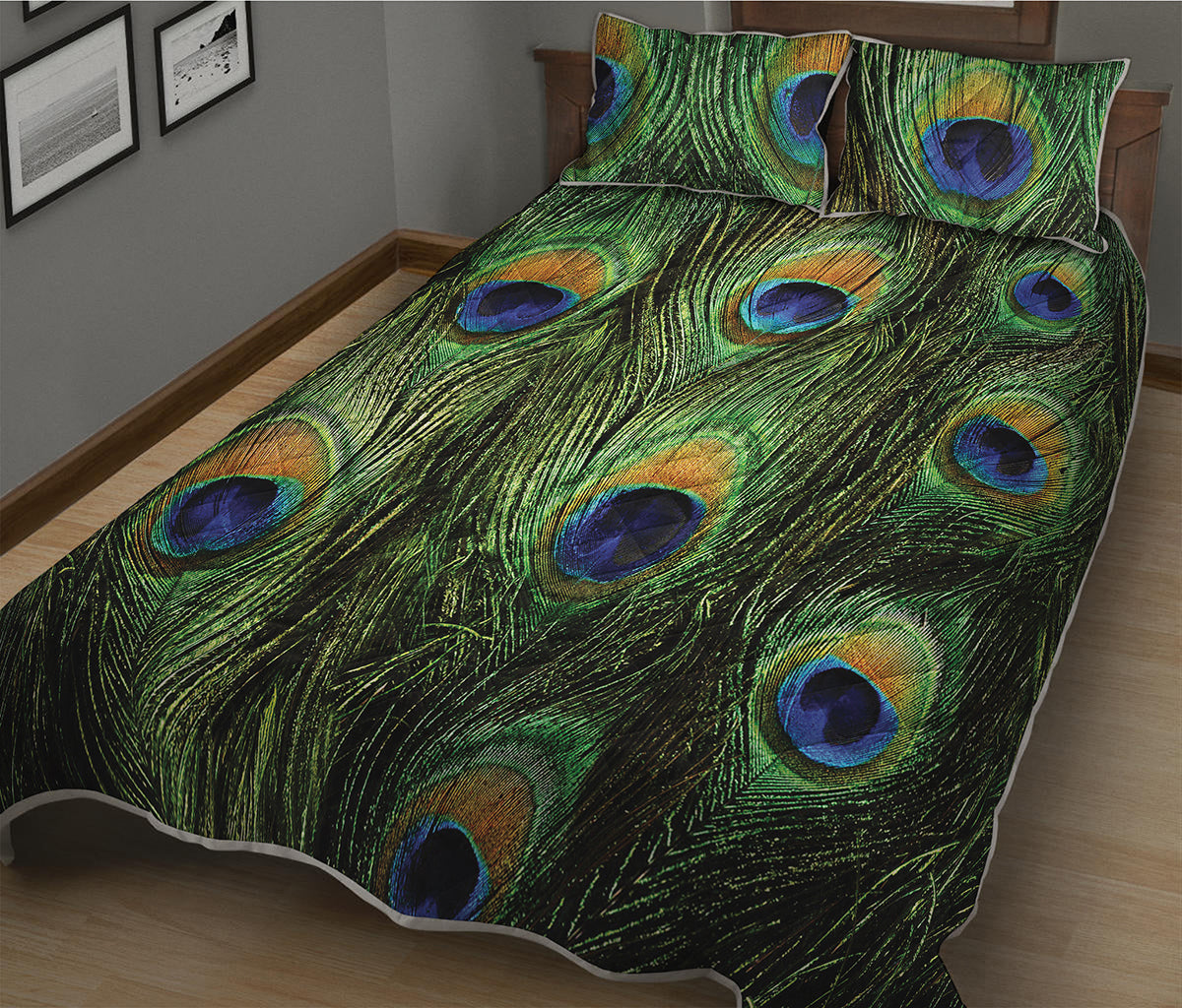 Peacock Tail Print Quilt Bed Set