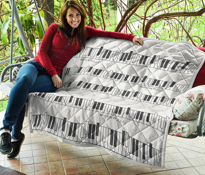 Piano Pattern Print Quilt