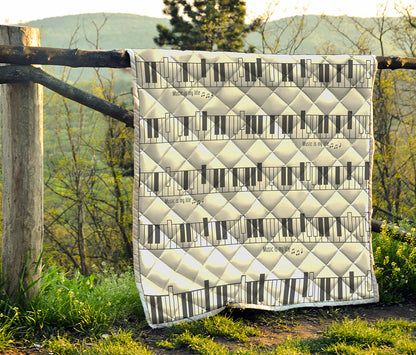 Piano Pattern Print Quilt