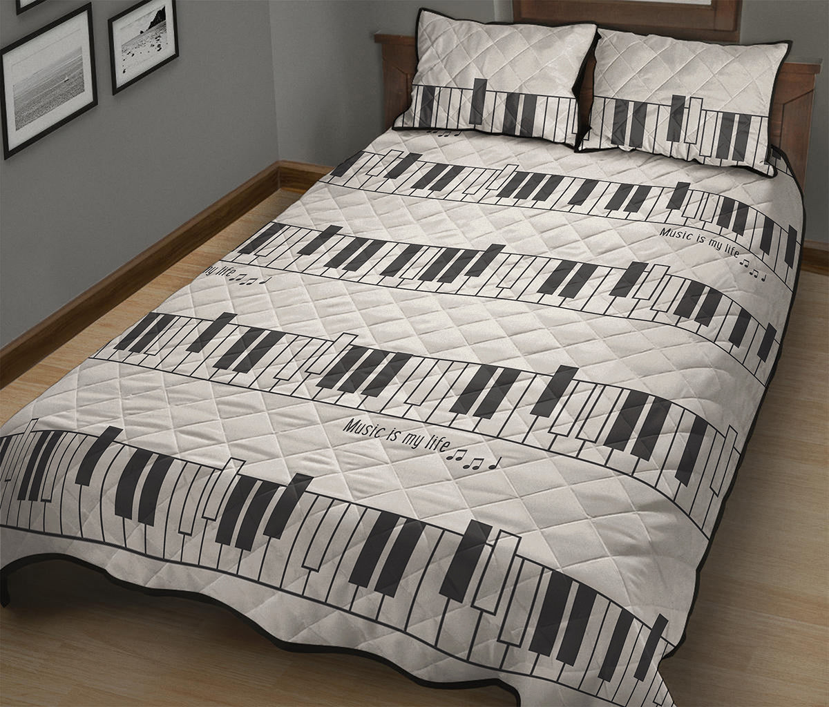 Piano Pattern Print Quilt Bed Set