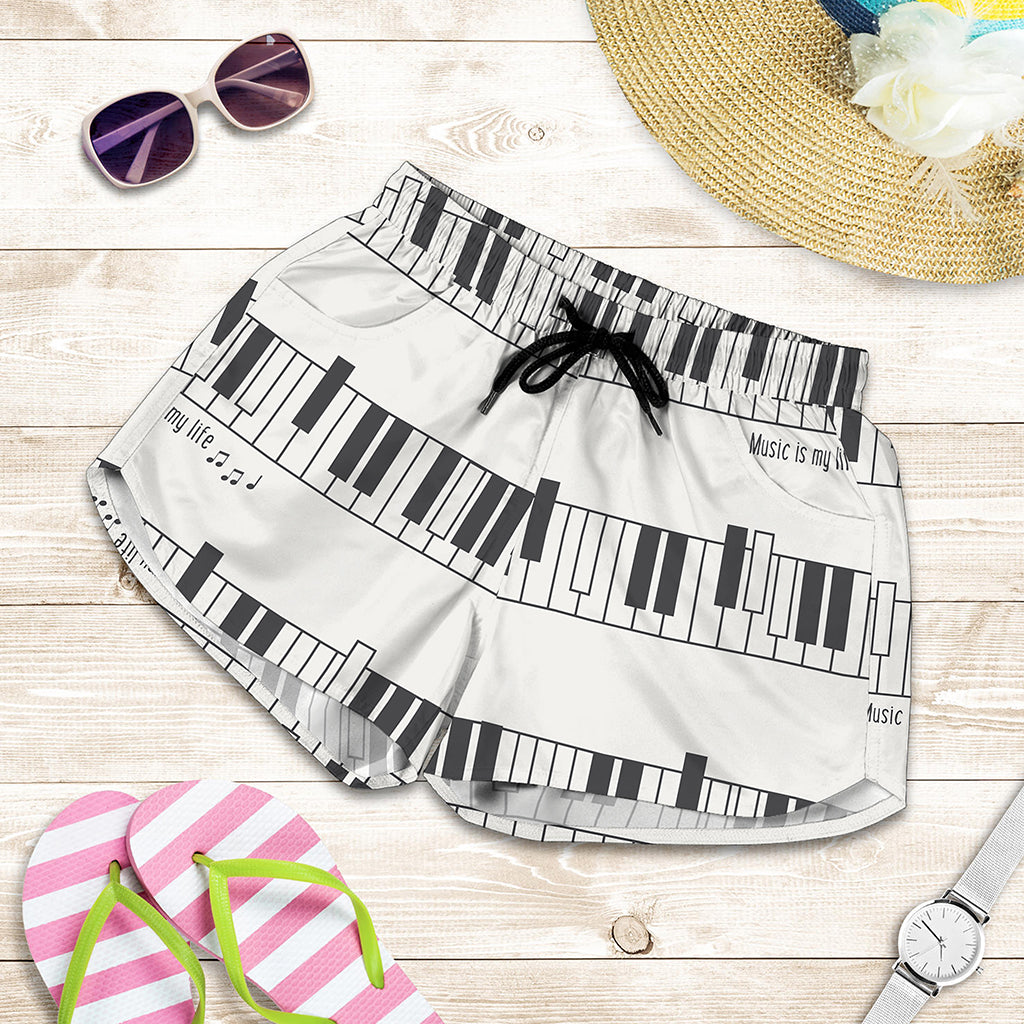 Piano Pattern Print Women's Shorts