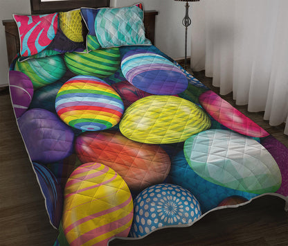 Pile Of Colorful Easter Eggs Print Quilt Bed Set