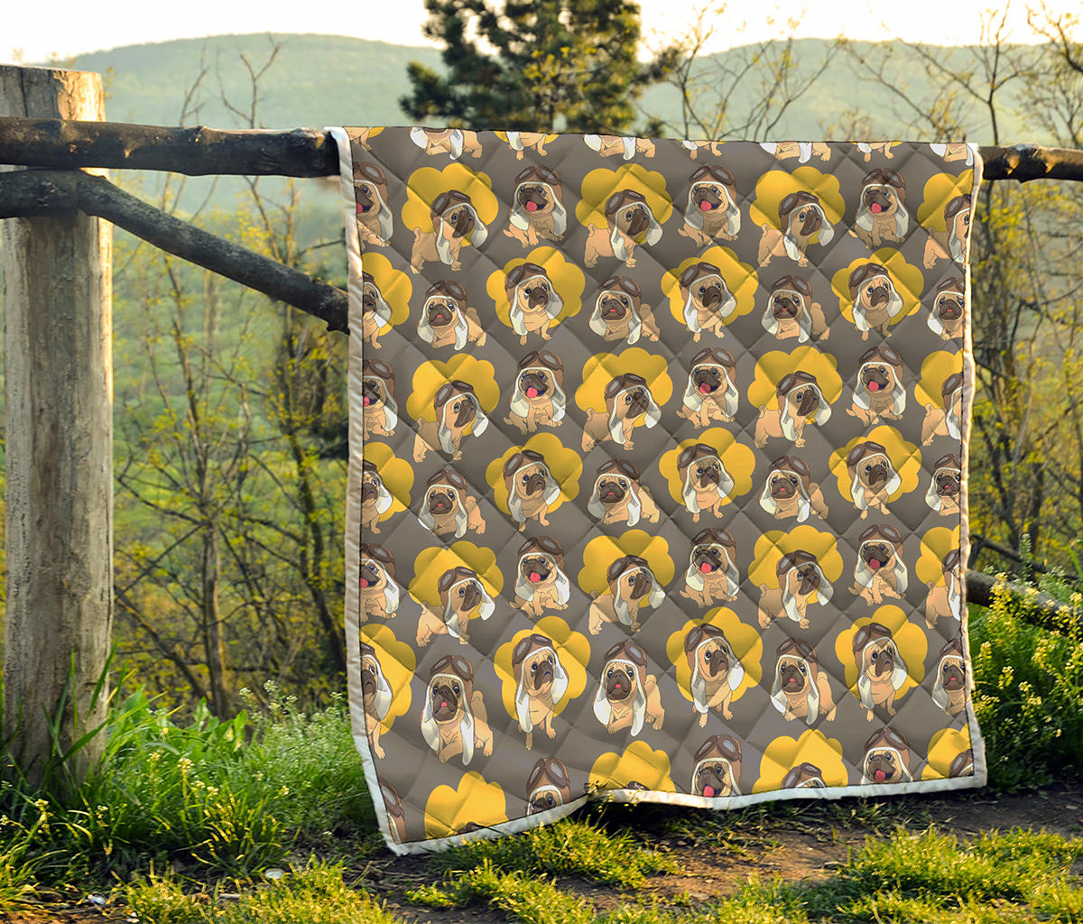 Pilot Pug Pattern Print Quilt