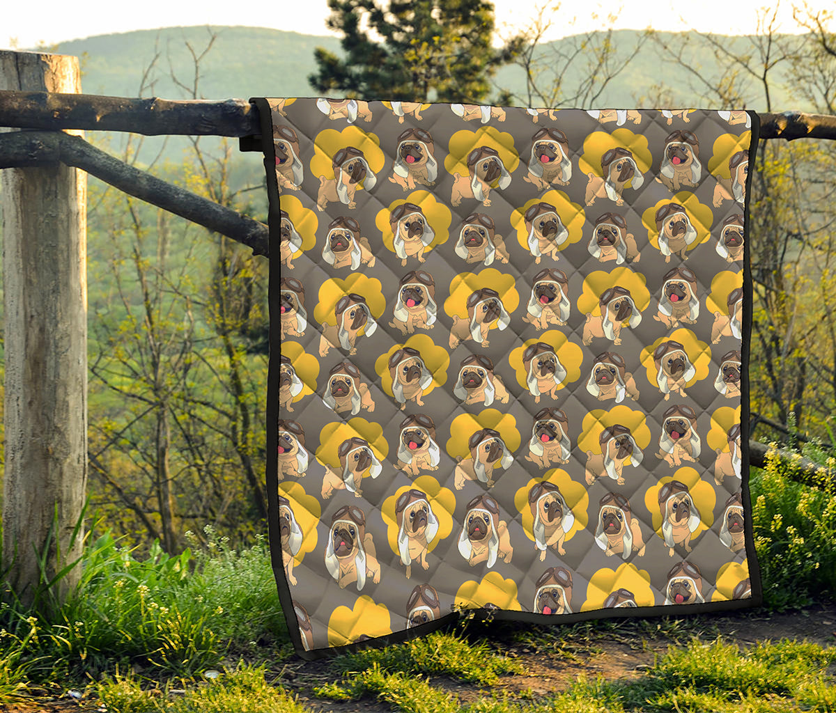 Pilot Pug Pattern Print Quilt