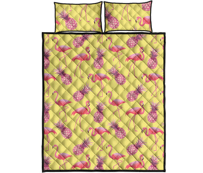 Pineapple And Flamingo Pattern Print Quilt Bed Set