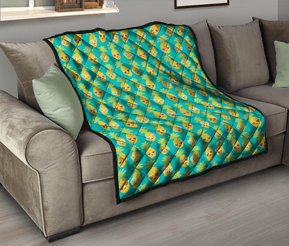 Pineapple Emoji Pattern Print Quilt