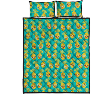 Pineapple Emoji Pattern Print Quilt Bed Set