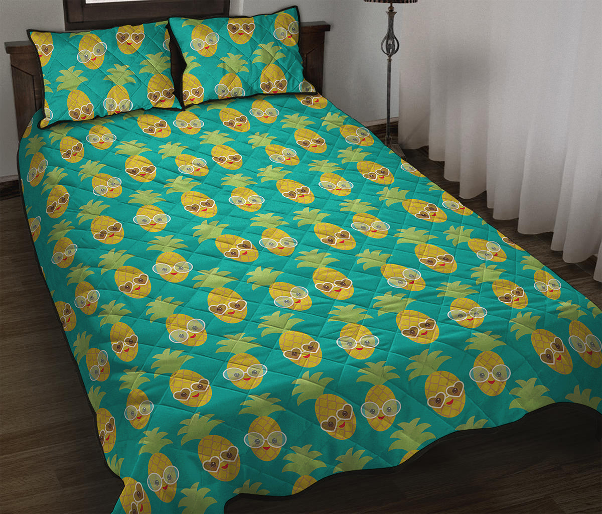 Pineapple Emoji Pattern Print Quilt Bed Set
