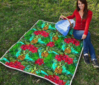 Pineapple Hibiscus Hawaii Pattern Print Quilt