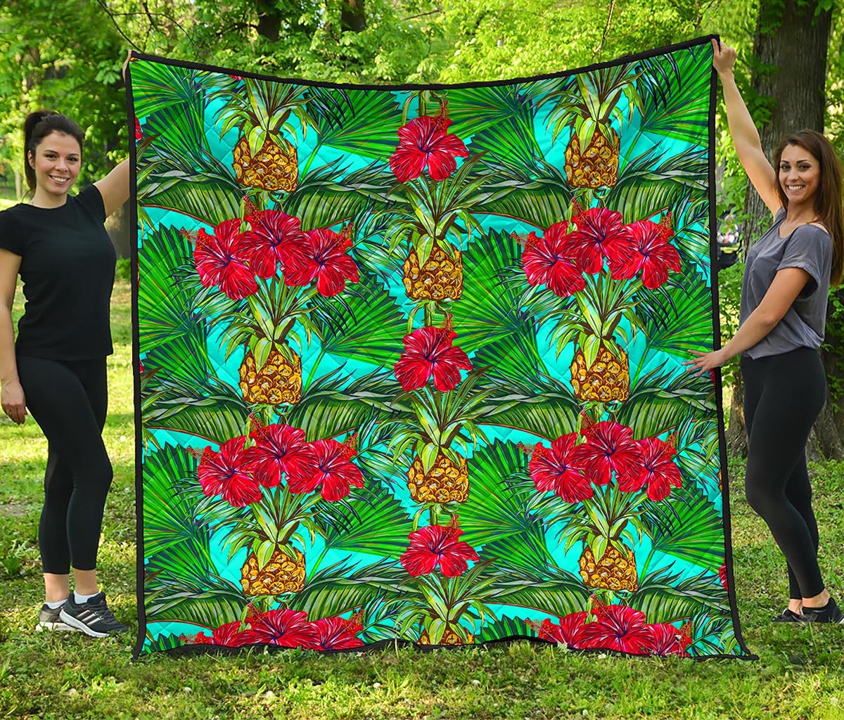 Pineapple Hibiscus Hawaii Pattern Print Quilt