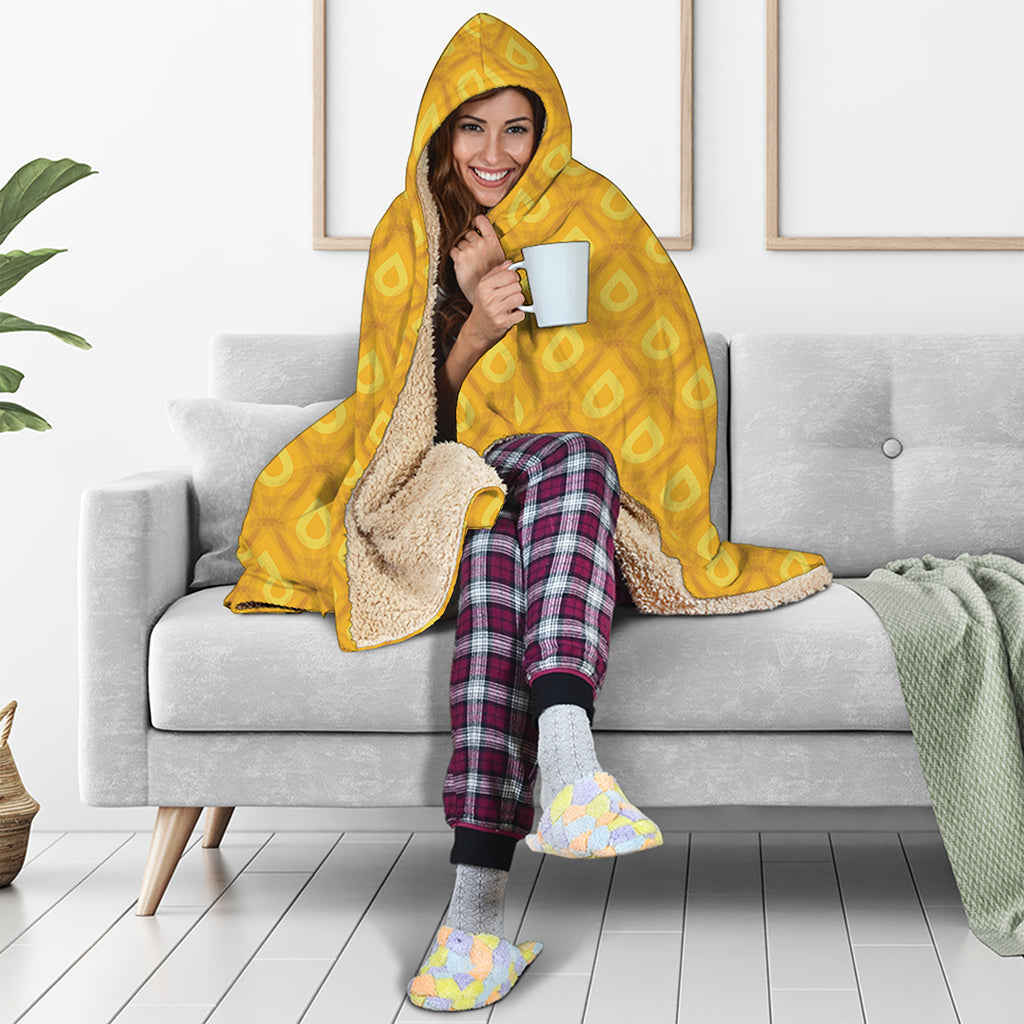 Pineapple Print Hooded Blanket