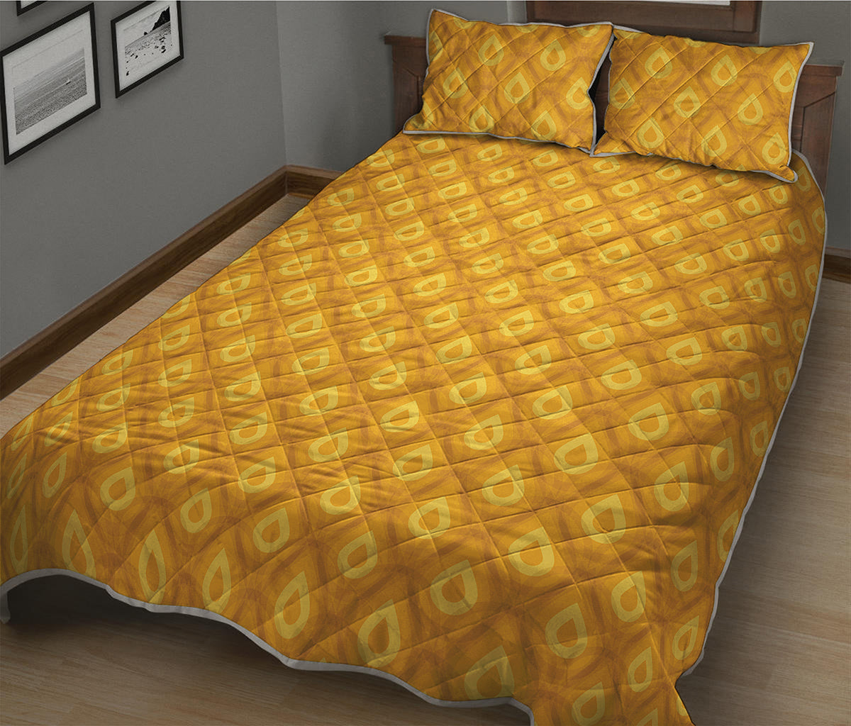 Pineapple Print Quilt Bed Set