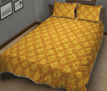 Pineapple Print Quilt Bed Set