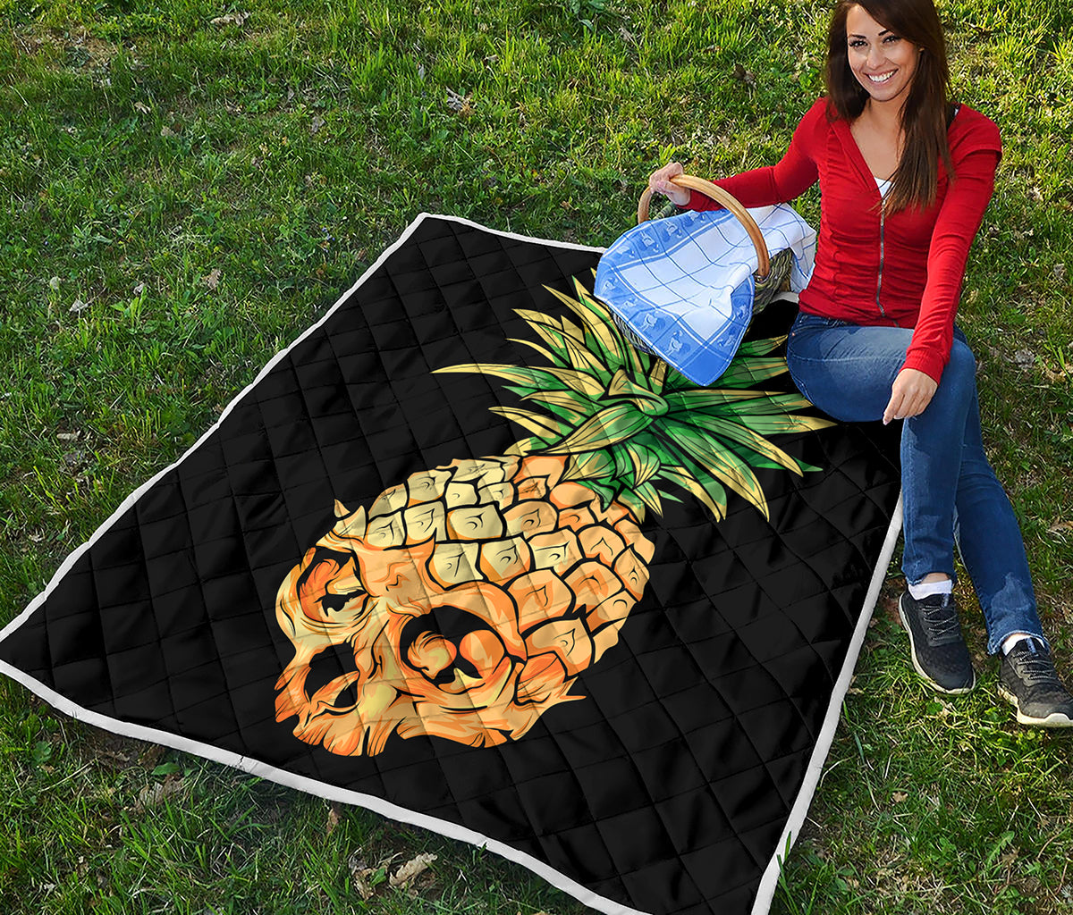 Pineapple Skull Print Quilt