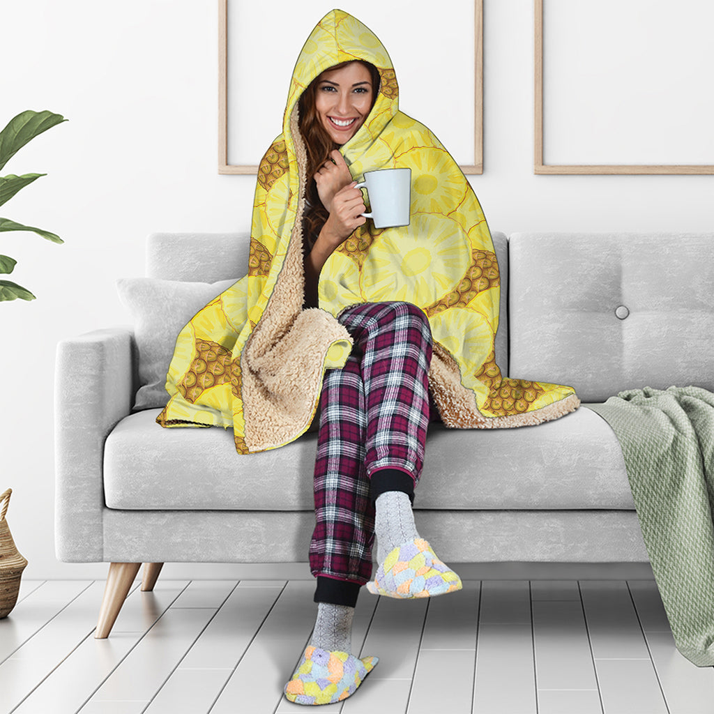 Pineapple Slices Pattern Print Hooded Blanket