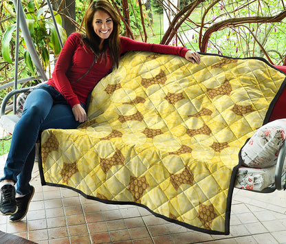 Pineapple Slices Pattern Print Quilt
