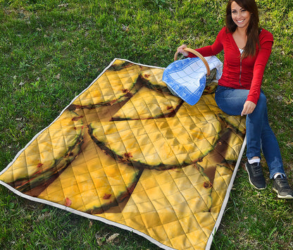 Pineapple Slices Print Quilt