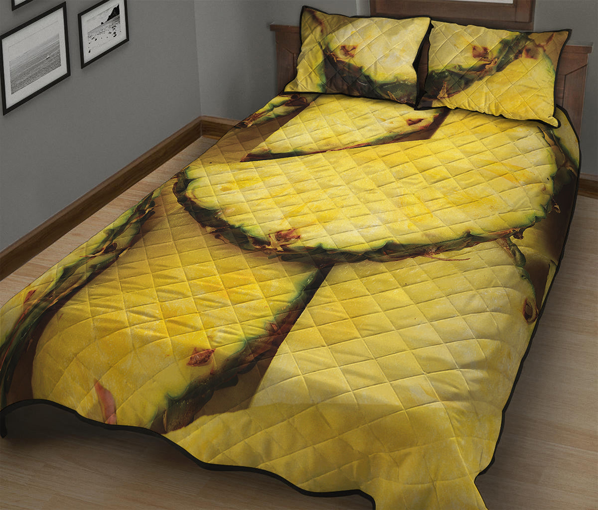 Pineapple Slices Print Quilt Bed Set