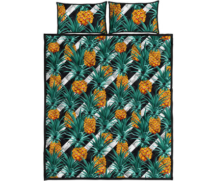 Pineapple Striped Pattern Print Quilt Bed Set