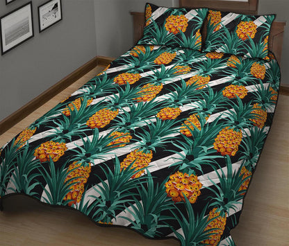 Pineapple Striped Pattern Print Quilt Bed Set