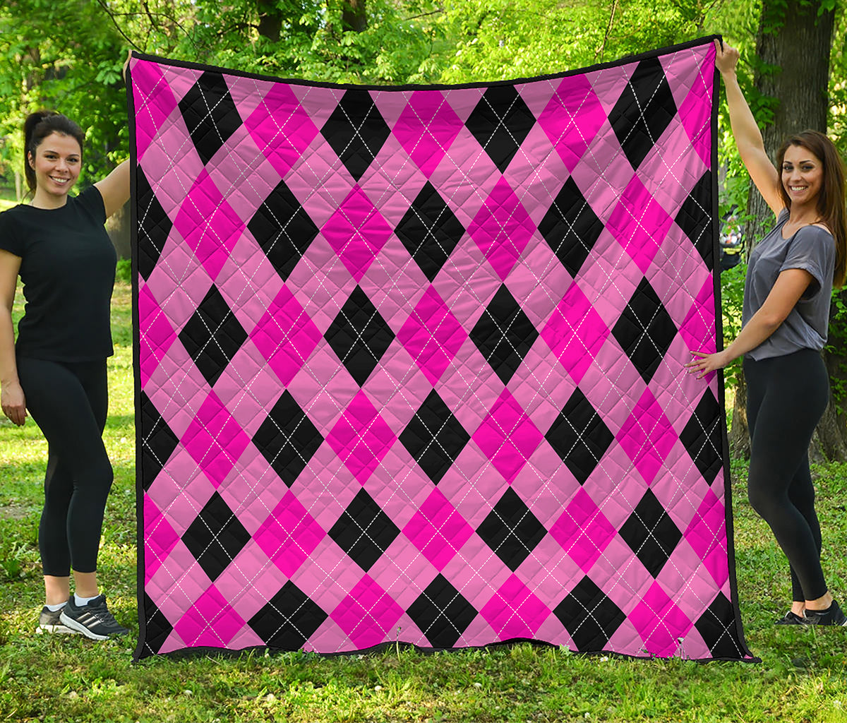 Pink And Black Argyle Pattern Print Quilt