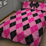 Pink And Black Argyle Pattern Print Quilt Bed Set