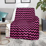 Pink And Black Chevron Pattern Print Blanket
