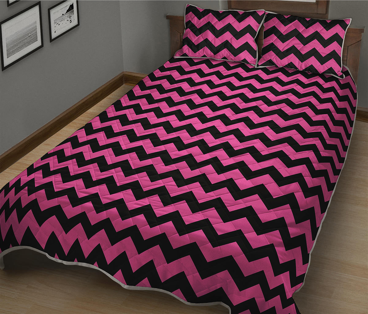 Pink And Black Chevron Pattern Print Quilt Bed Set