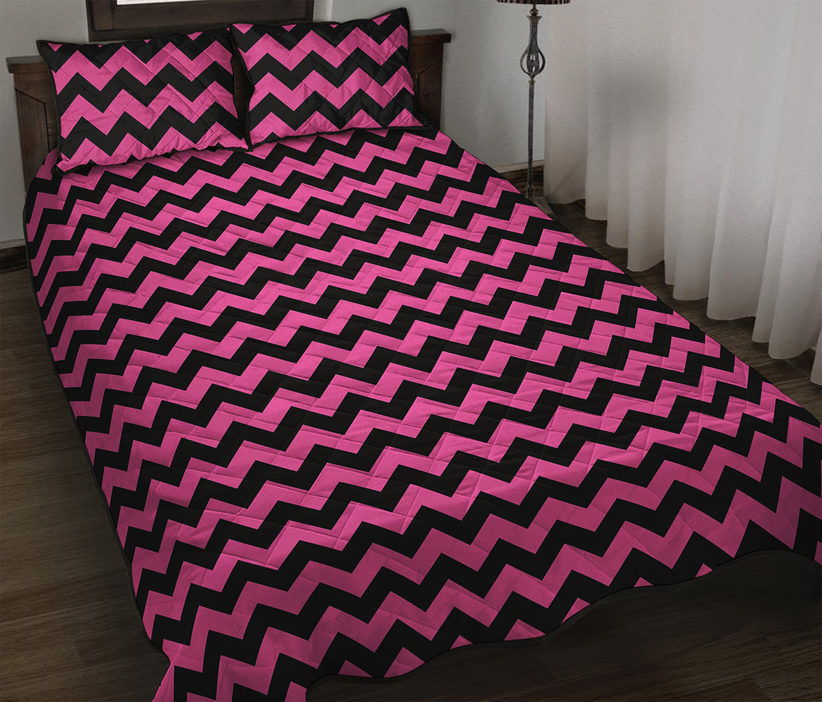 Pink And Black Chevron Pattern Print Quilt Bed Set