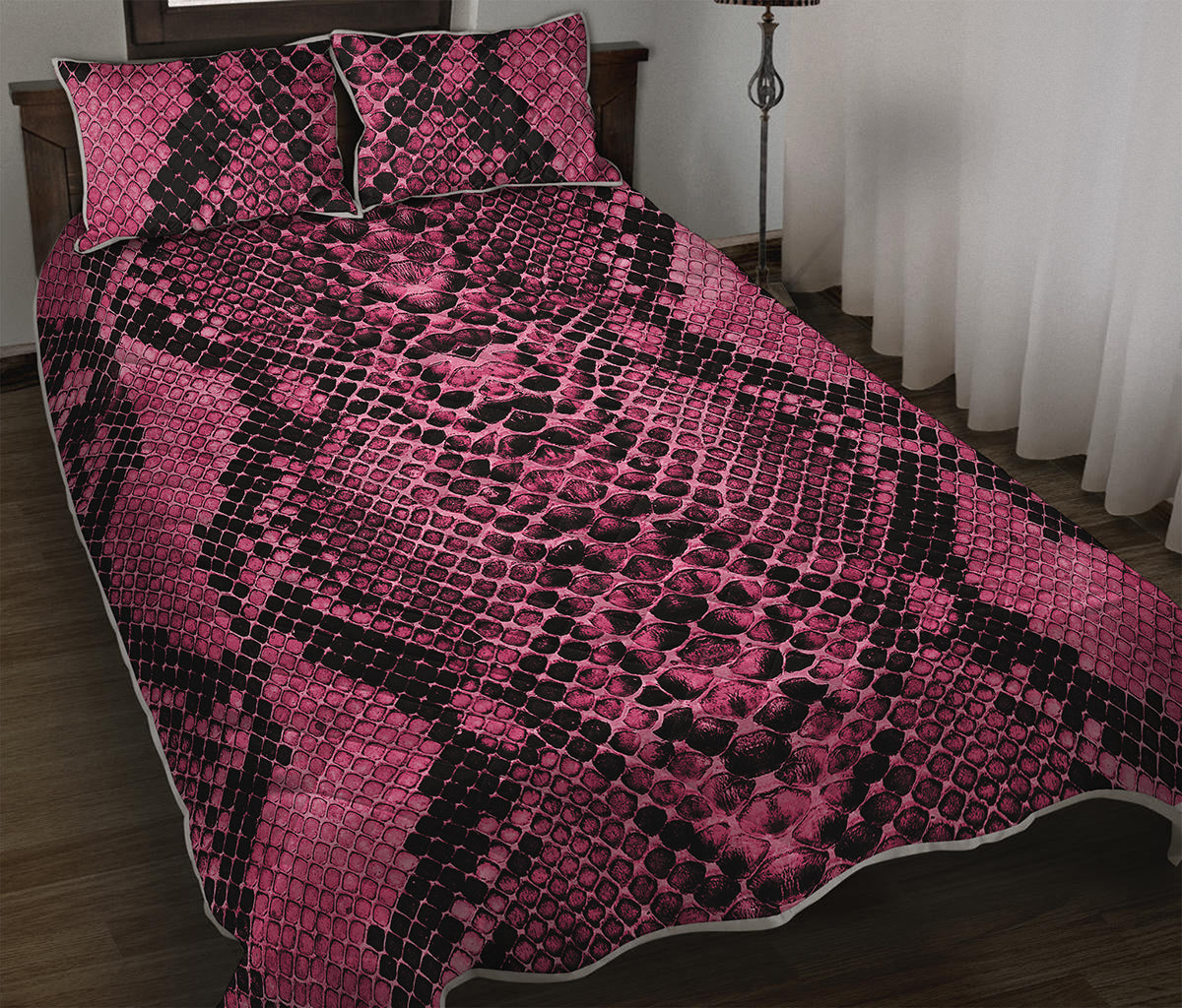 Pink And Black Snakeskin Print Quilt Bed Set