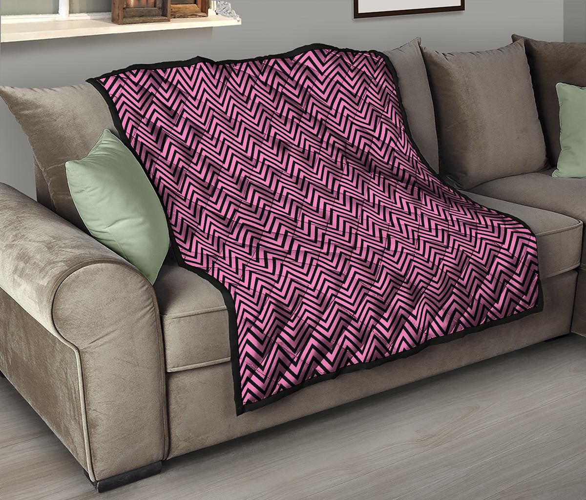 Pink And Black Zigzag Pattern Print Quilt