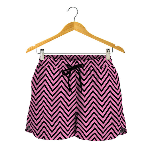 Pink And Black Zigzag Pattern Print Women's Shorts
