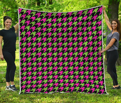 Pink And Green Houndstooth Pattern Print Quilt