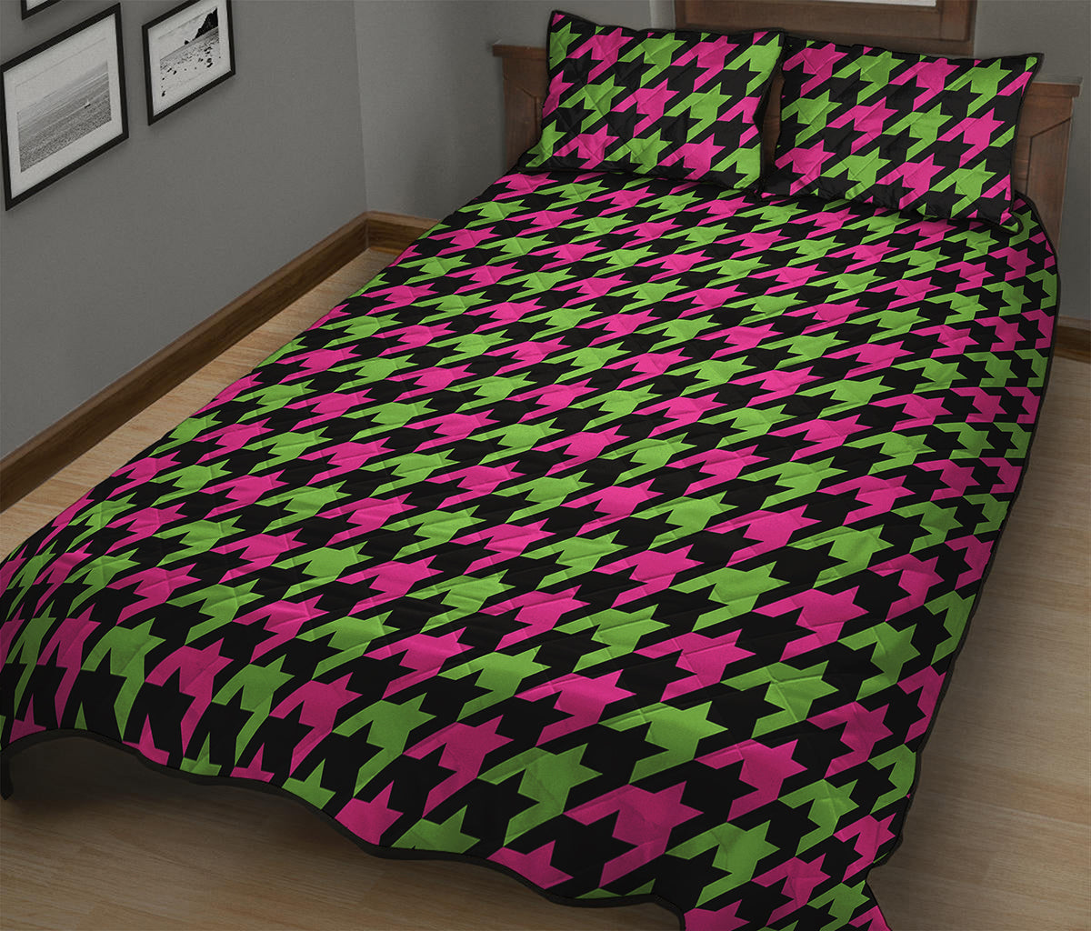 Pink And Green Houndstooth Pattern Print Quilt Bed Set