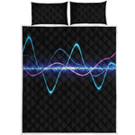 Pink And Teal Sound Wave Print Quilt Bed Set