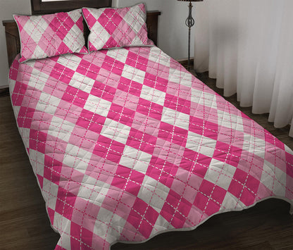 Pink And White Argyle Pattern Print Quilt Bed Set