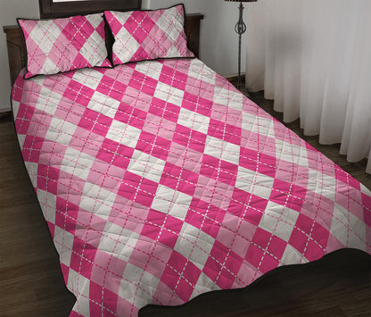 Pink And White Argyle Pattern Print Quilt Bed Set