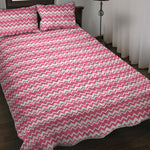 Pink And White Zigzag Pattern Print Quilt Bed Set