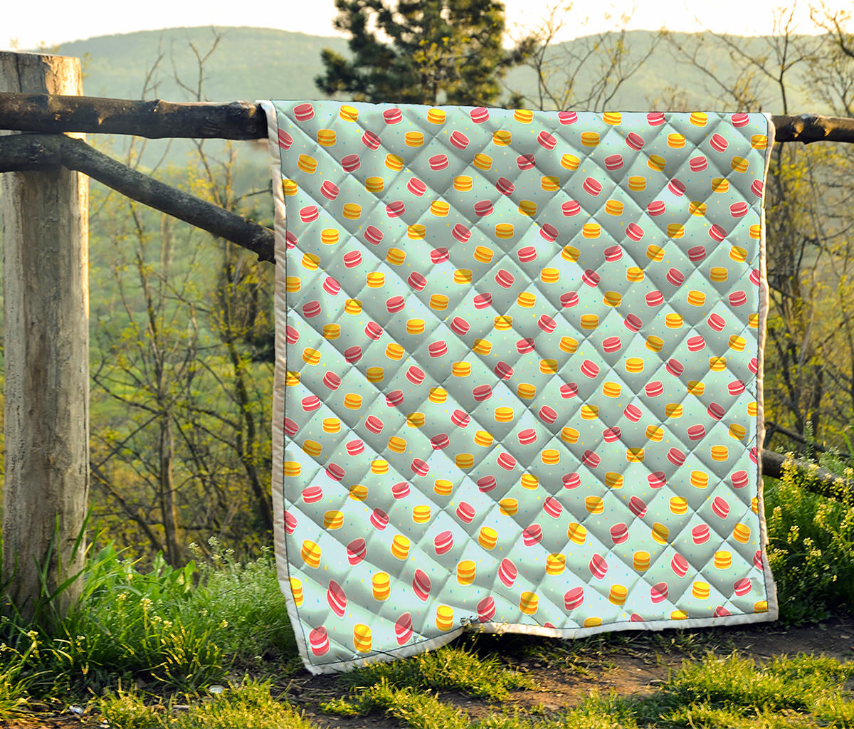 Pink And Yellow Macaron Pattern Print Quilt