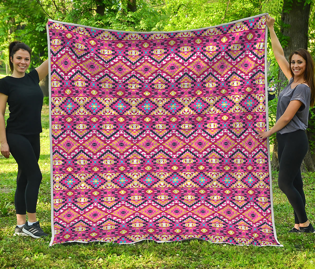 Pink Aztec Geometric Ethnic Pattern Print Quilt