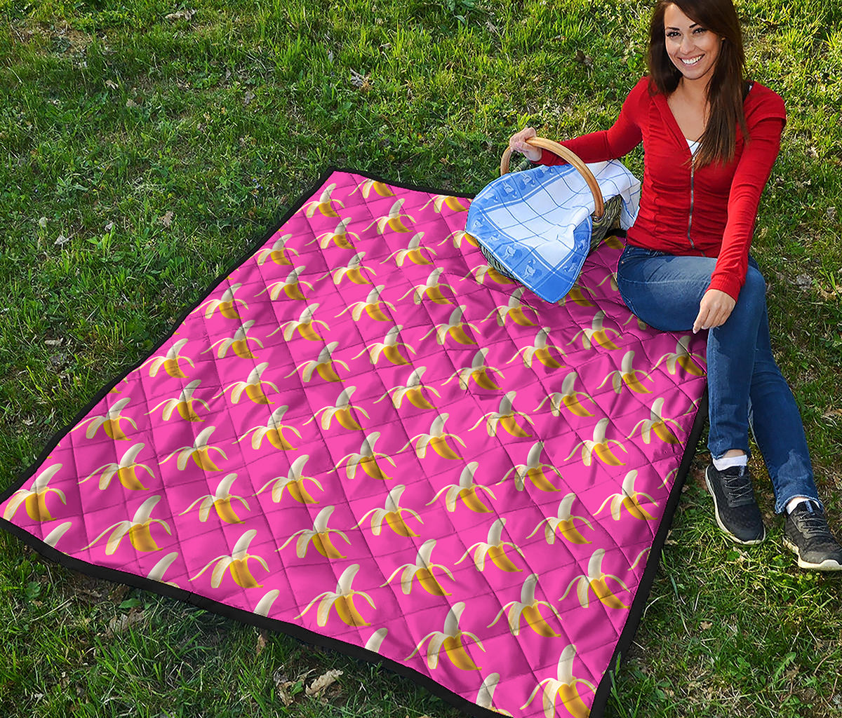 Pink Banana Pattern Print Quilt