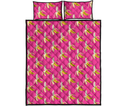 Pink Banana Pattern Print Quilt Bed Set