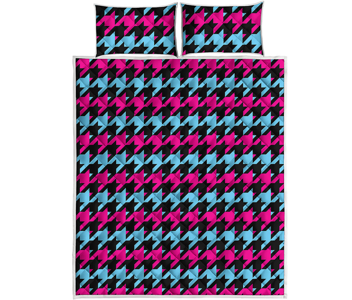 Pink Blue And Black Houndstooth Print Quilt Bed Set