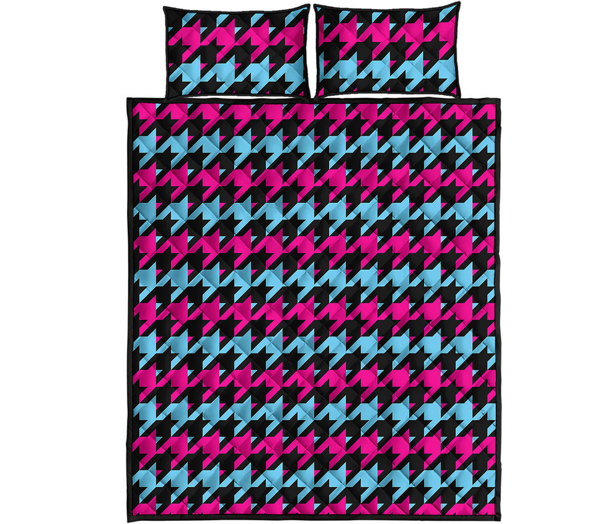 Pink Blue And Black Houndstooth Print Quilt Bed Set