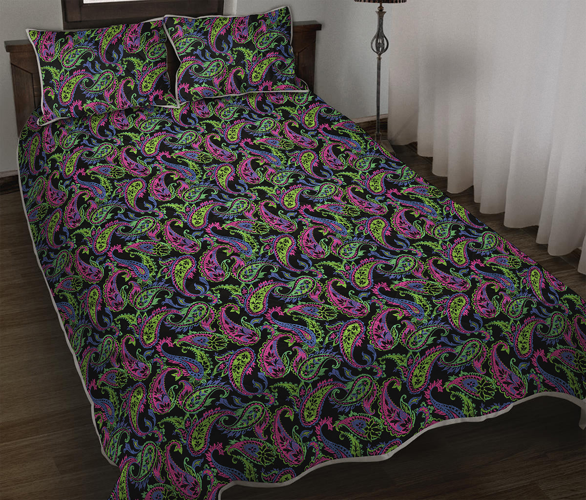 Pink Blue And Green Paisley Print Quilt Bed Set